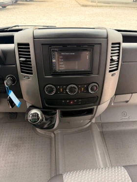 VW Crafter 2.0TDi-9местен-Клима-Евро5, снимка 15