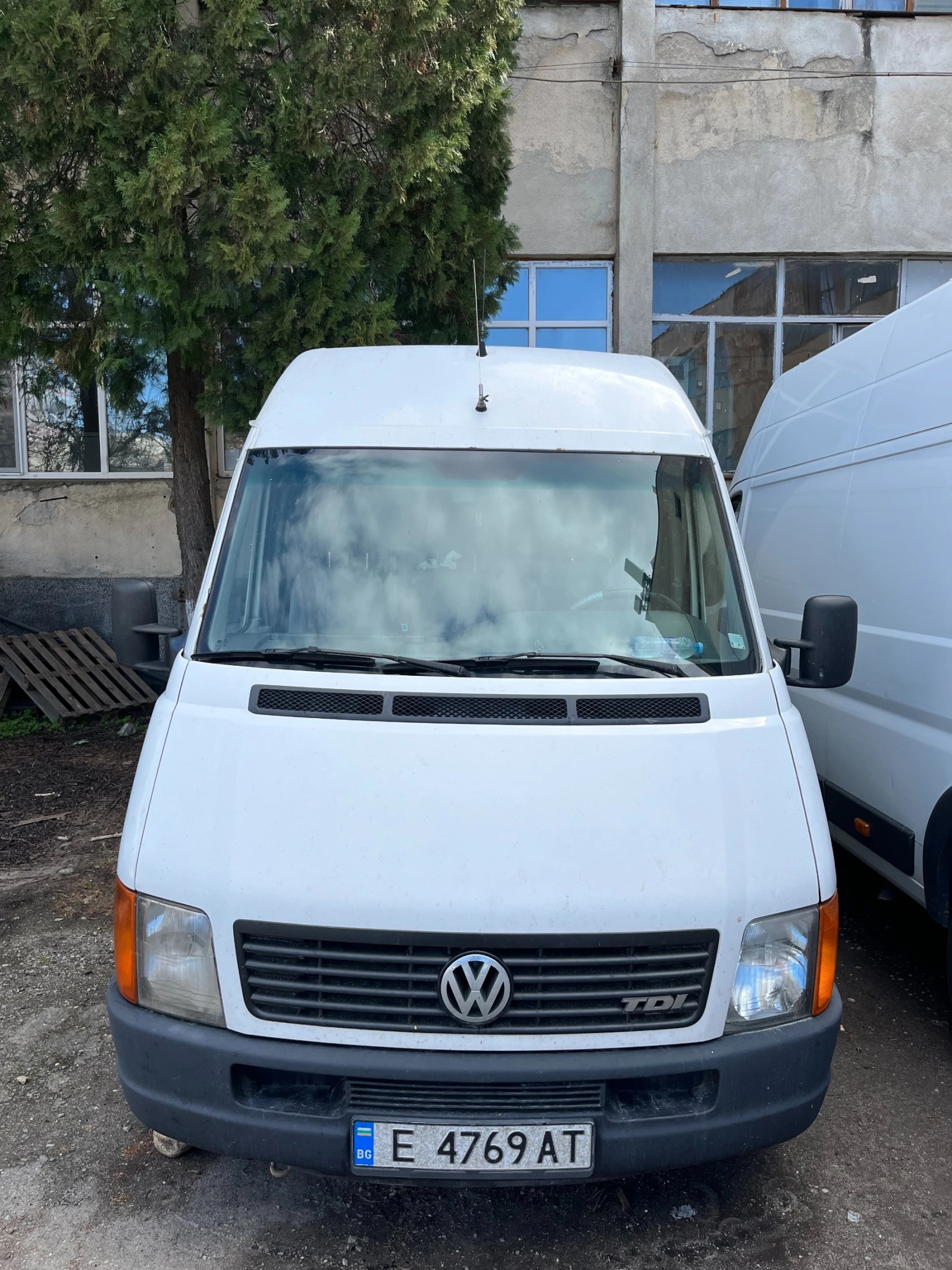 VW Lt