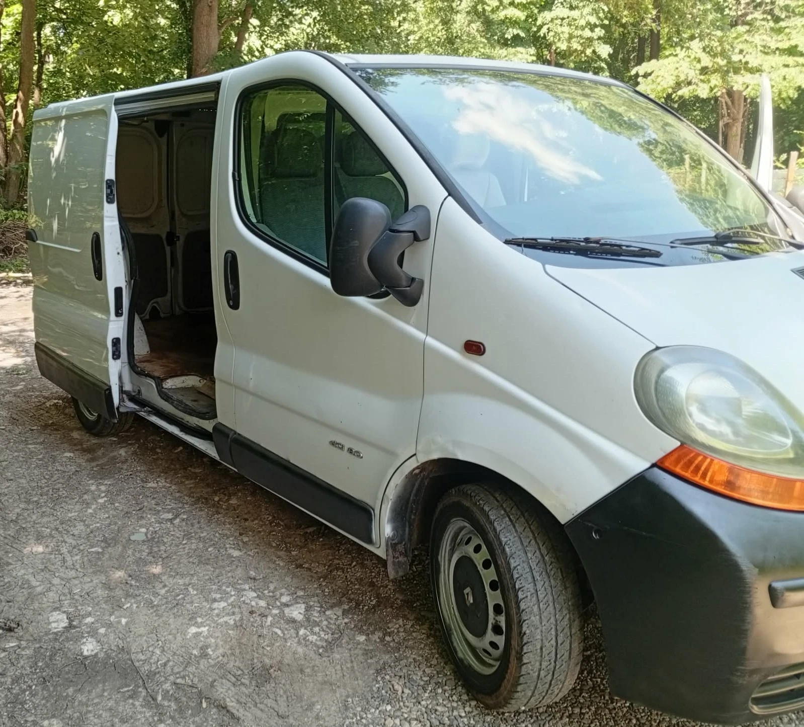 Renault Trafic 1, 9DCI, снимка 2 - Бусове и автобуси - 54620546