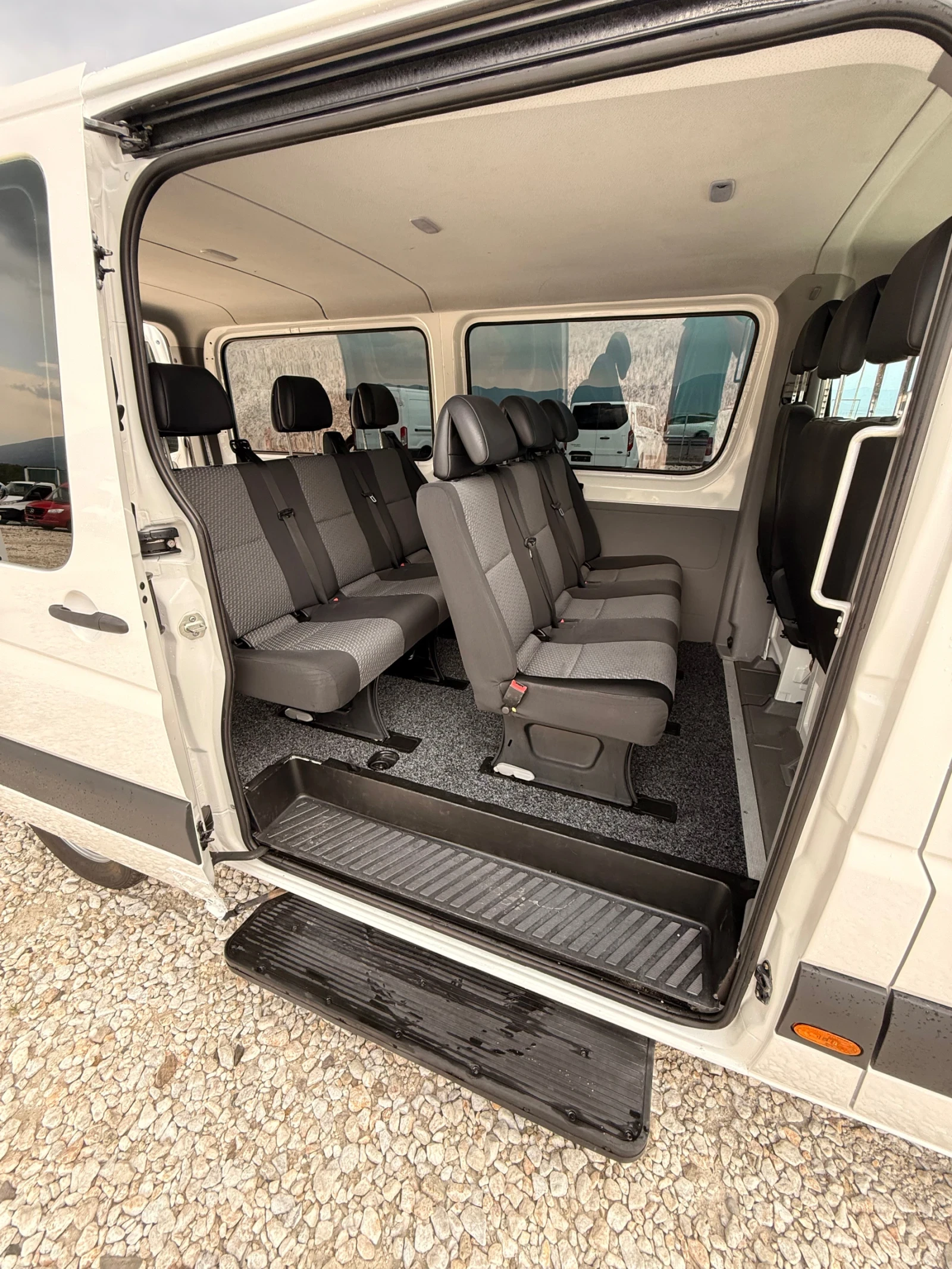 VW Crafter 2.0TDi-9местен-Клима-Евро5, снимка 10 - Бусове и автобуси - 55123114