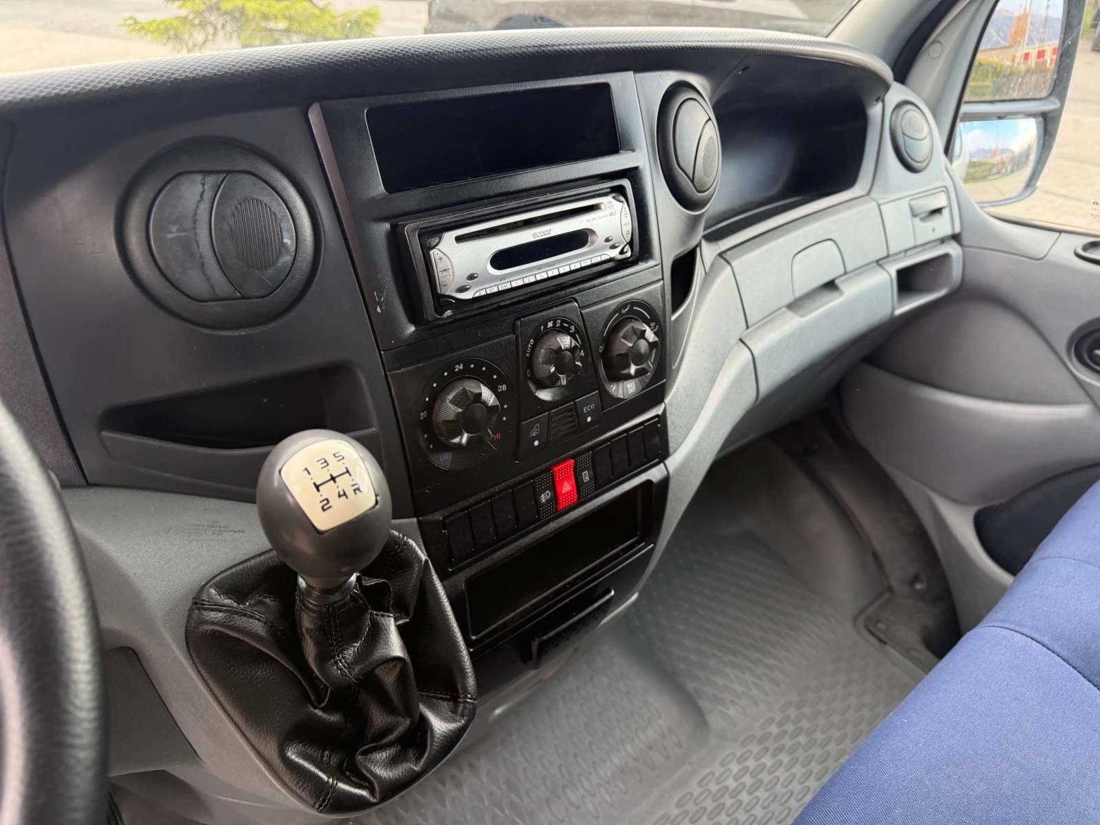 Iveco Daily 35S12 ����������� L3H2  | Mobile.bg � ����������� 11