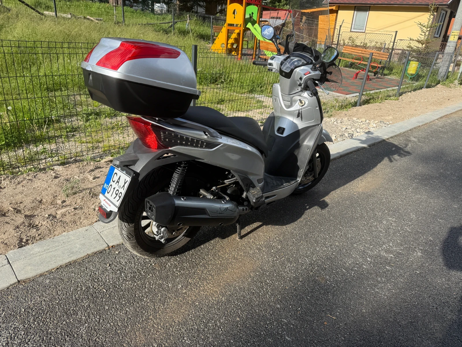 Kymco People 300gti, снимка 5 - Мотоциклети и мототехника - 54905893