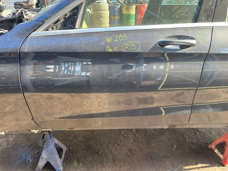 Предна лява врата Mercedes W205
