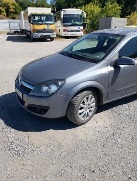 Opel Astra 1.7 CDTI 101KC, снимка 5