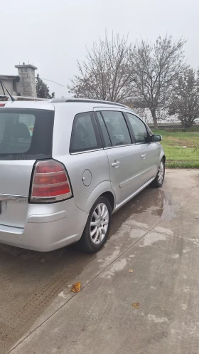 Opel Zafira, снимка 2
