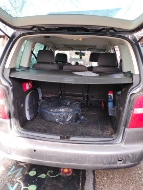 VW Touran 1.9 TDI - 2300 € / 4498.41 лв. - 28257959 7