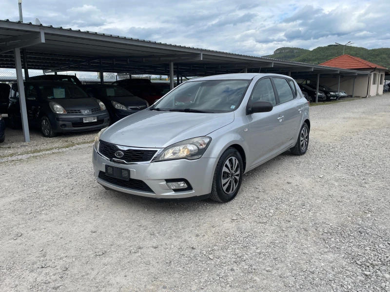 Kia Ceed FACE 1.6 CRDI / 90к.с - 6ск!!, снимка 1 - Автомобили и джипове - 47710219