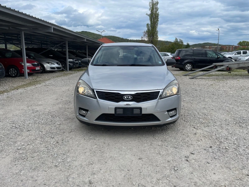 Kia Ceed FACE 1.6 CRDI / 90к.с - 6ск!!, снимка 3 - Автомобили и джипове - 47710219