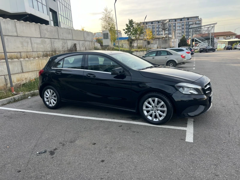 Mercedes-Benz A 180, снимка 3 - Автомобили и джипове - 47721557