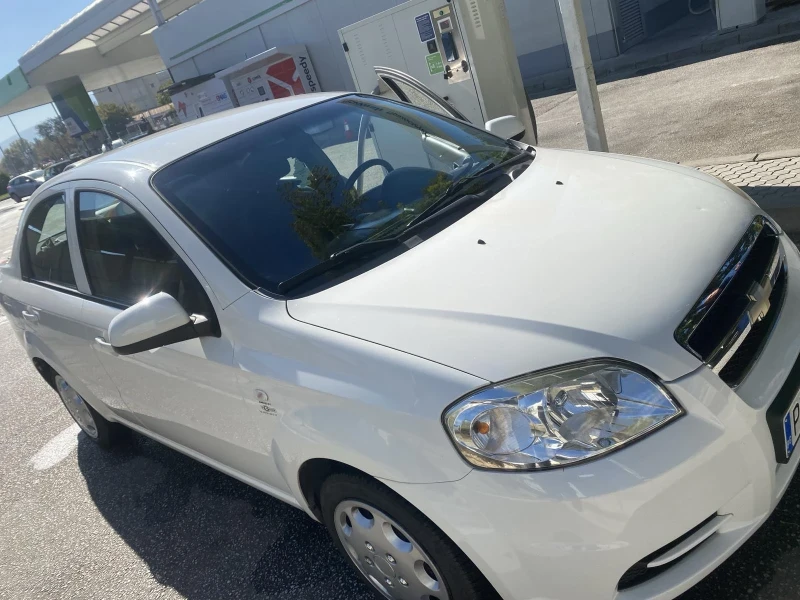 Chevrolet Aveo, снимка 8 - Автомобили и джипове - 48311820