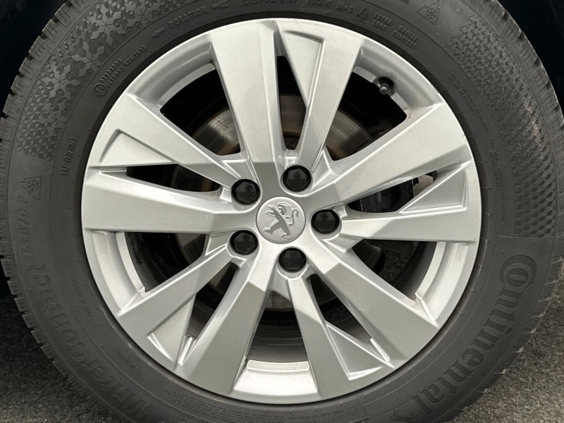 Peugeot 3008 1.5BlueHdi EAT8, снимка 9 - Автомобили и джипове - 52507713