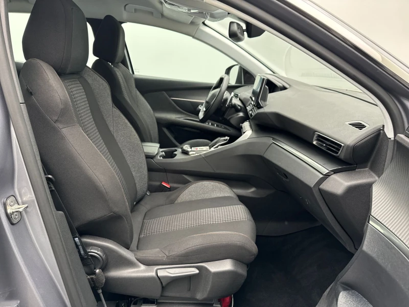 Peugeot 3008 1.5BlueHdi EAT8, снимка 10 - Автомобили и джипове - 52507713