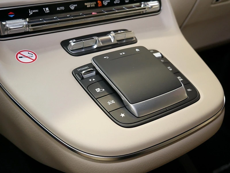 Mercedes-Benz V 300 d/AMG/4M/EXTRALONG/BURMESTER/NIGHT/360/AIRMATIC/, снимка 8 - Автомобили и джипове - 51192244