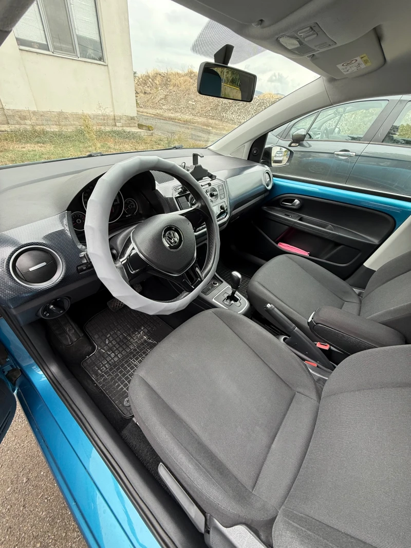 VW Up 1.0 Автоматик, снимка 7 - Автомобили и джипове - 51934622