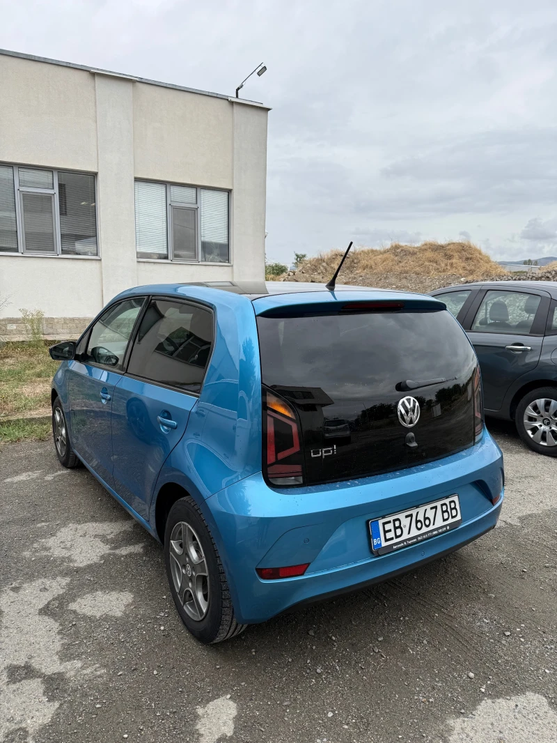 VW Up 1.0 Автоматик, снимка 4 - Автомобили и джипове - 51934622