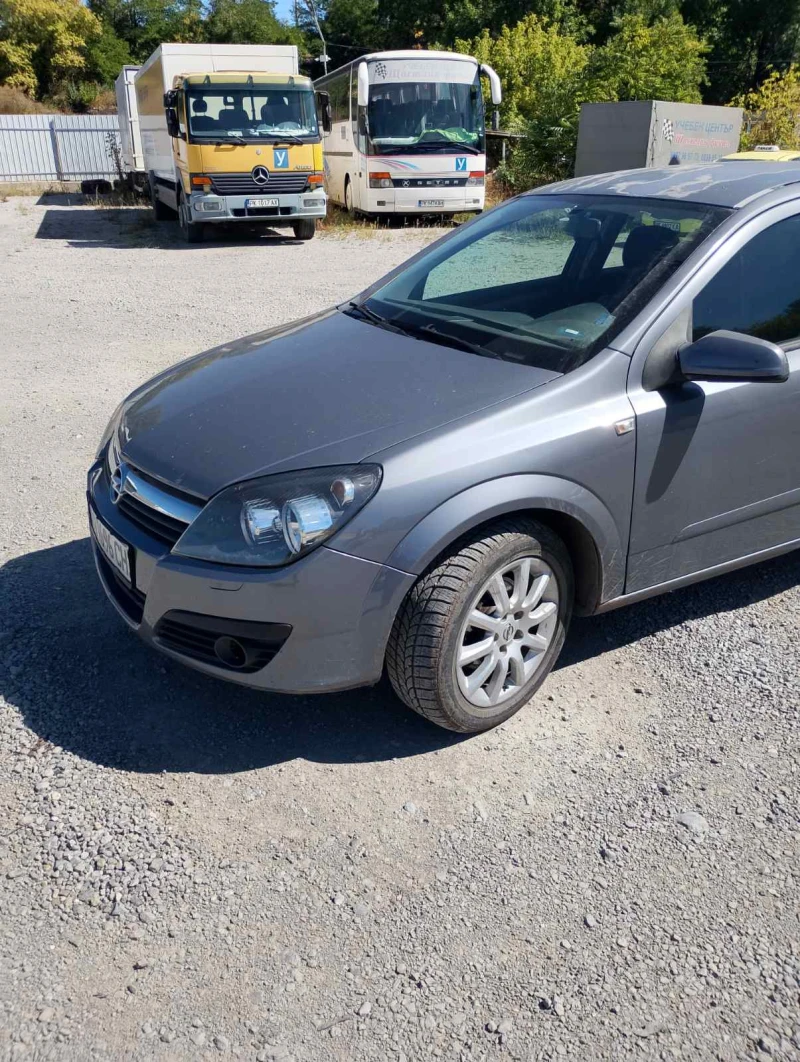 Opel Astra 1.7 CDTI 101KC, снимка 5 - Автомобили и джипове - 52528043