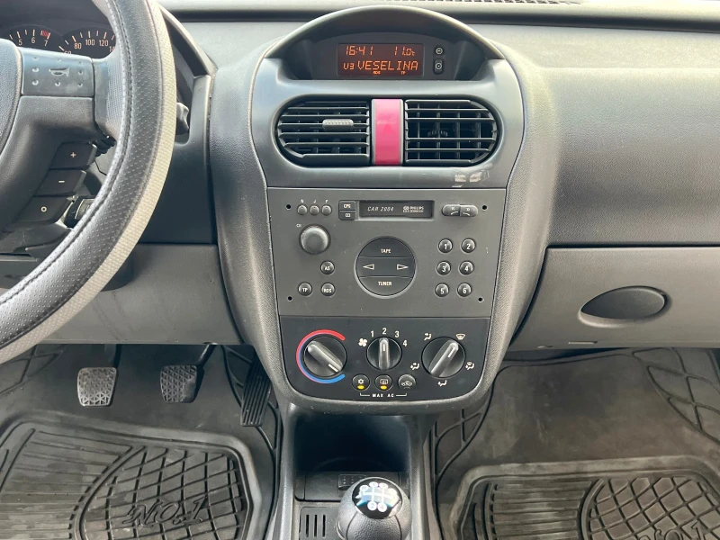 Opel Corsa 1.2i 75 к.с 2004г, снимка 11 - Автомобили и джипове - 52705376