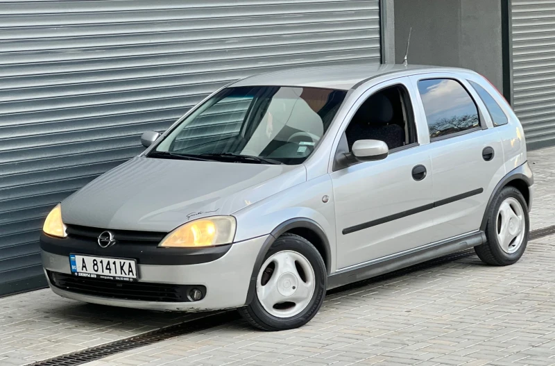 Opel Corsa 1.2i 75 к.с 2004г, снимка 2 - Автомобили и джипове - 52705376