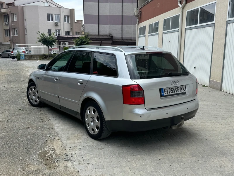 Audi A4, снимка 3 - Автомобили и джипове - 52727057
