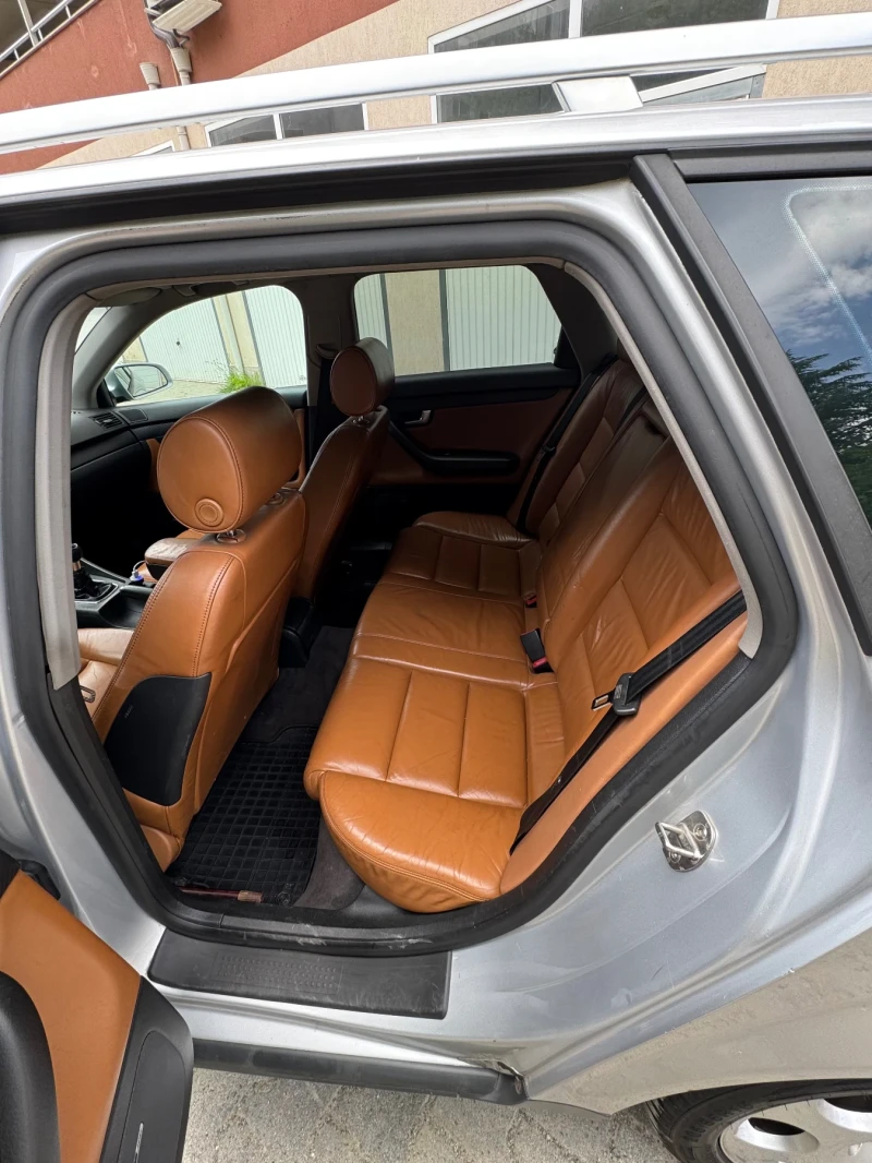 Audi A4, снимка 4 - Автомобили и джипове - 52727057