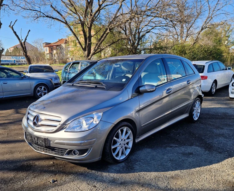 Mercedes-Benz B 180 Automatic , снимка 3 - Автомобили и джипове - 52736500
