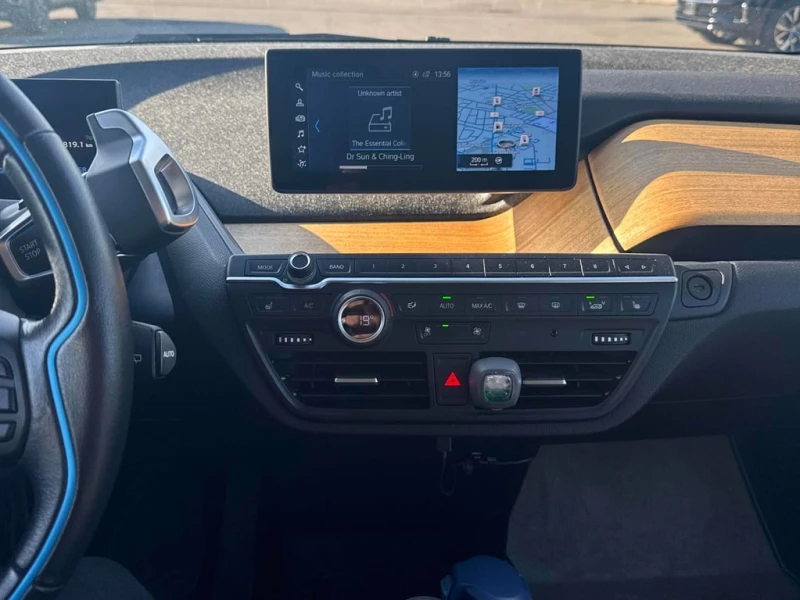 BMW i3 * Auto w/Range Extender * CARFAX * БЕЗ ПЪРВОНАЧАЛН, снимка 9 - Автомобили и джипове - 52784623