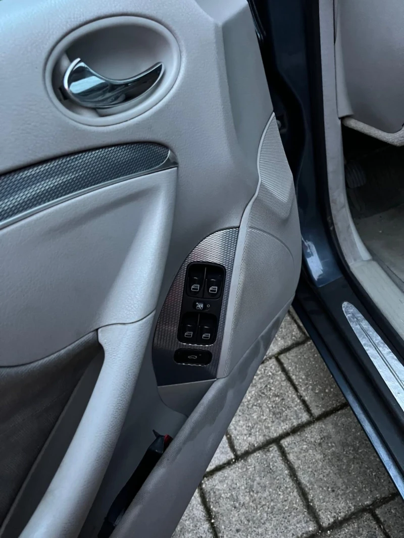 Mercedes-Benz CLK, снимка 10 - Автомобили и джипове - 52798108