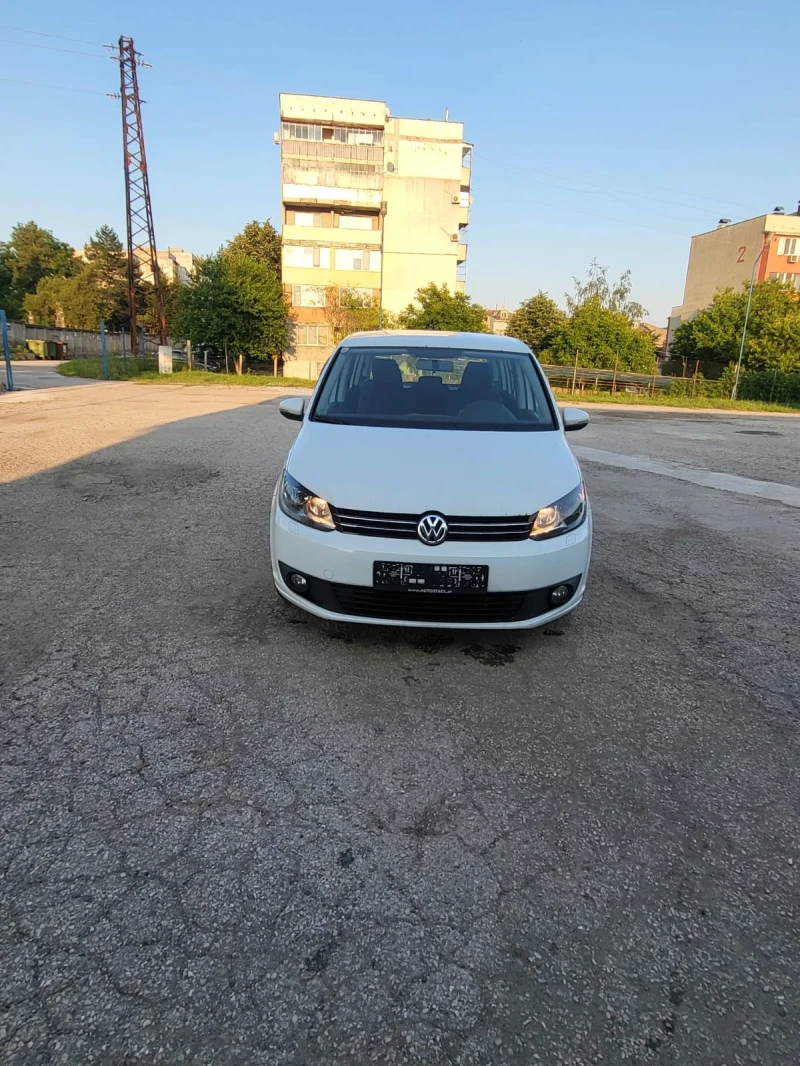 VW Touran 1.6tdi , снимка 3 - Автомобили и джипове - 52971621