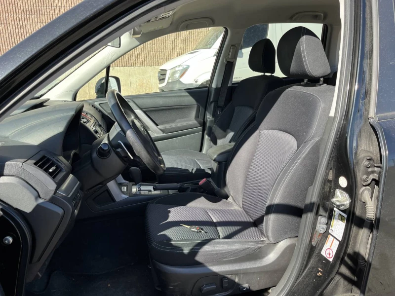 Subaru Forester 2.5i Premium, снимка 7 - Автомобили и джипове - 53223804