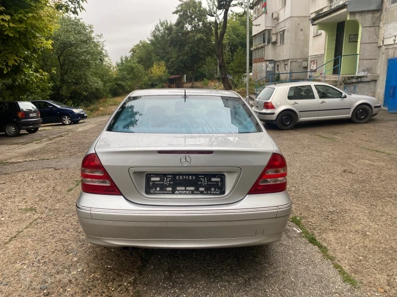 Mercedes-Benz C 200 2000 кубика 163 коня, снимка 8 - Автомобили и джипове - 49601992