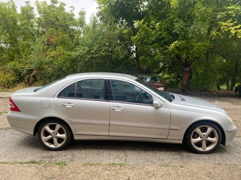 Mercedes-Benz C 200 2000 кубика 163 коня, снимка 3 - Автомобили и джипове - 49601992