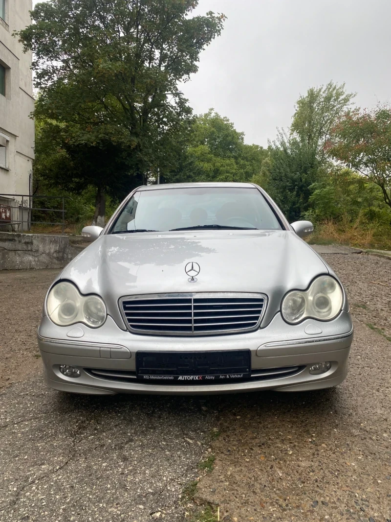 Mercedes-Benz C 200 2000 кубика 163 коня, снимка 1 - Автомобили и джипове - 49601992