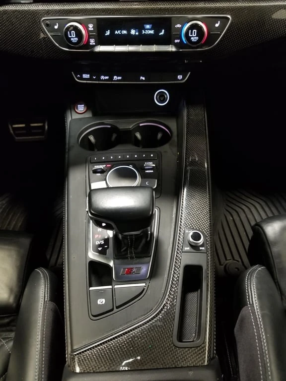 Audi S4 Technik  CARFAX, снимка 8 - Автомобили и джипове - 52919293