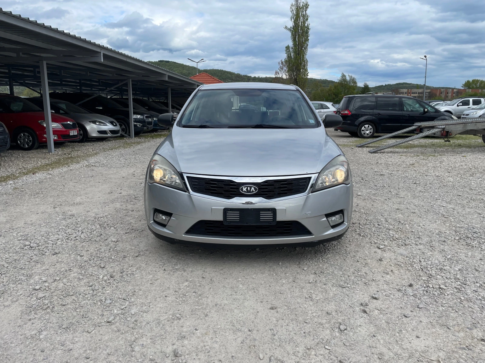 Kia Ceed FACE 1.6 CRDI / 90к.с - 6ск!! - изображение 3