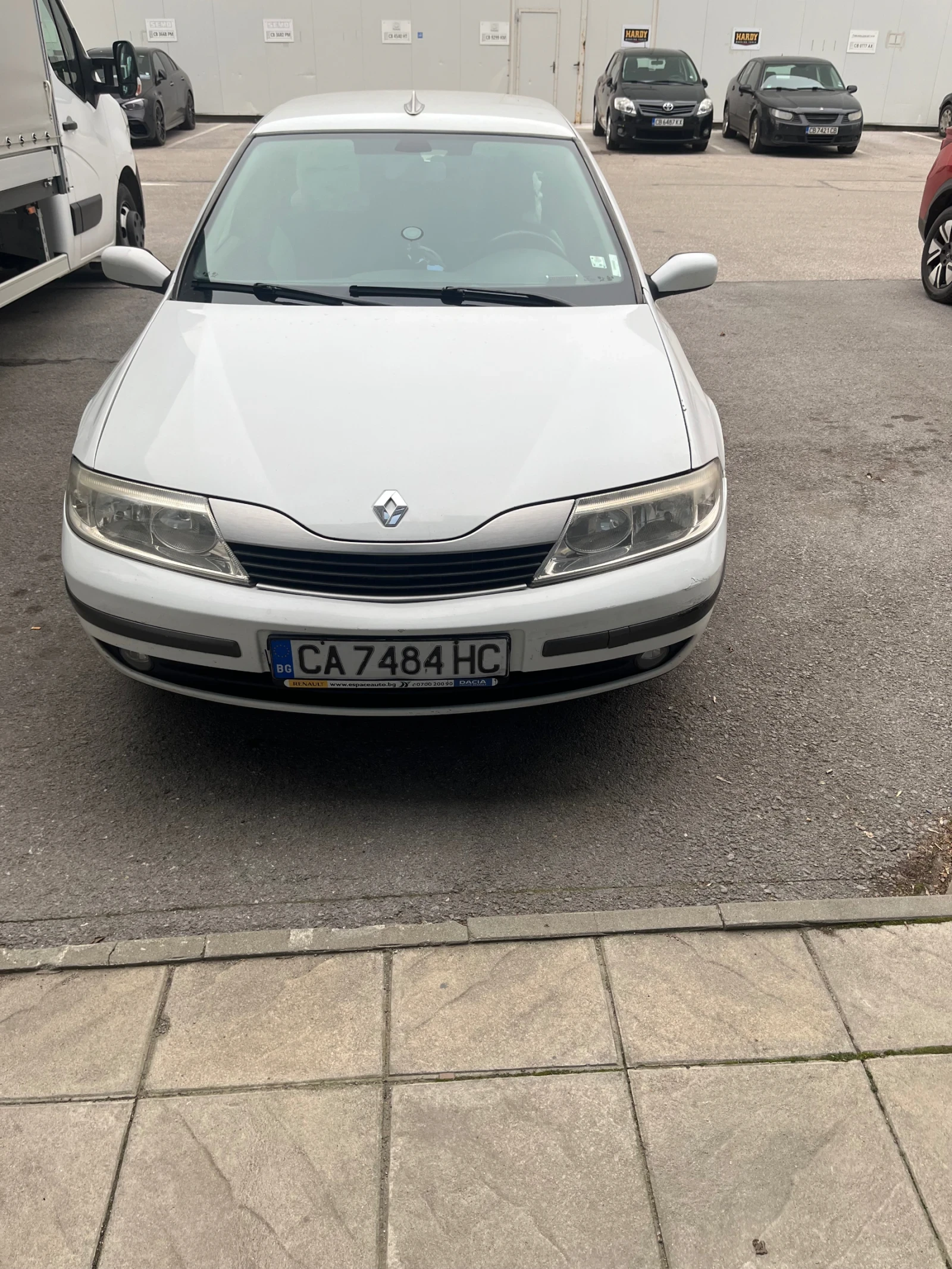 Renault Laguna 2 , 1.8 16V газ/бензин - изображение 2
