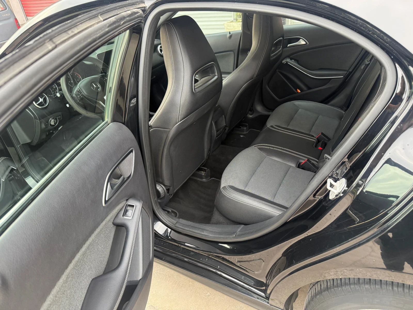 Mercedes-Benz A 180 A 180 CDI AUTOMATIC  - изображение 10