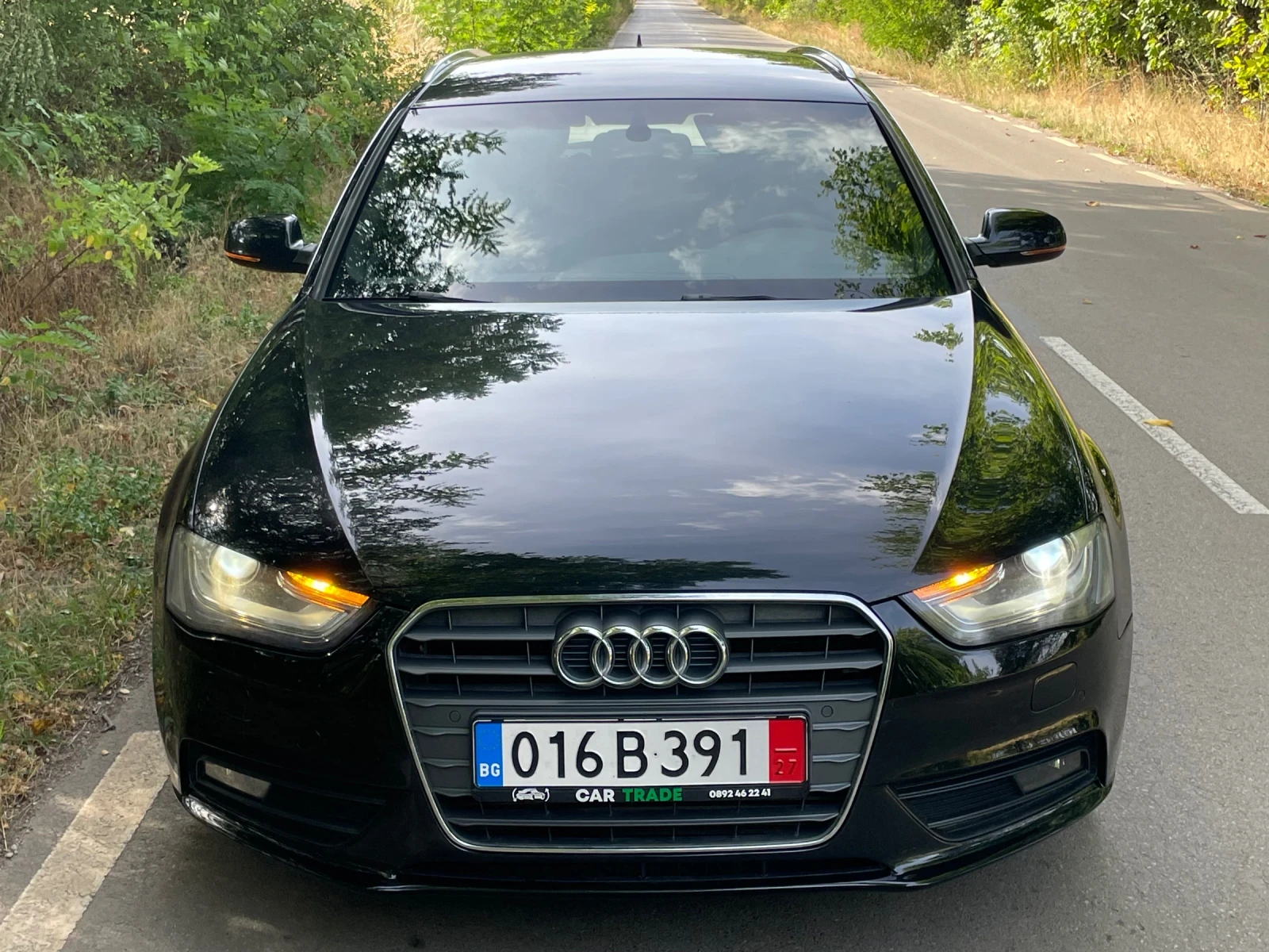 Audi A4 2.0TDI/177/S-line/КОЖА/ЧЕРЕН ТАВАН/NAVi/LED/XENON - изображение 2