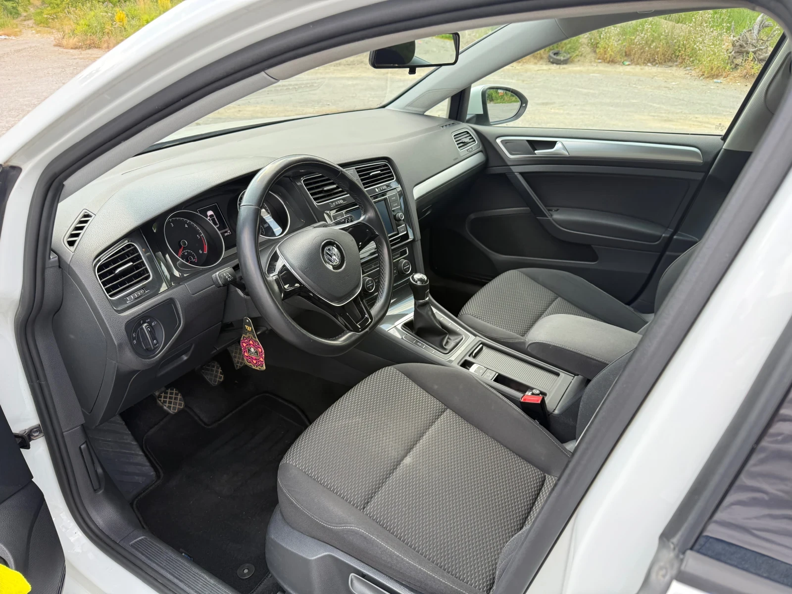 VW Golf  - изображение 9