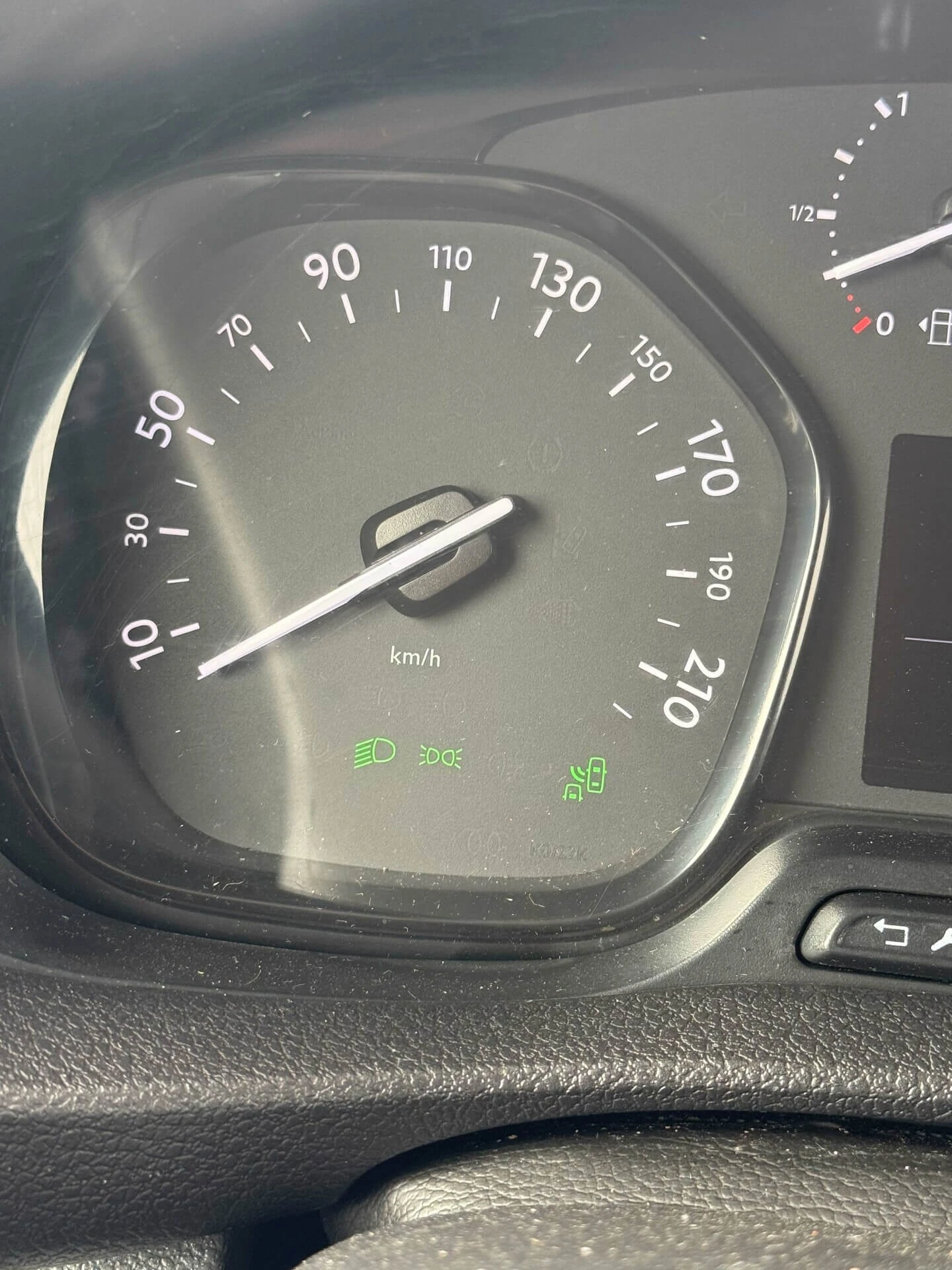 Citroen Jumpy Товарен/Камера/Мъртва точка/Автопилот/Навигация - изображение 8