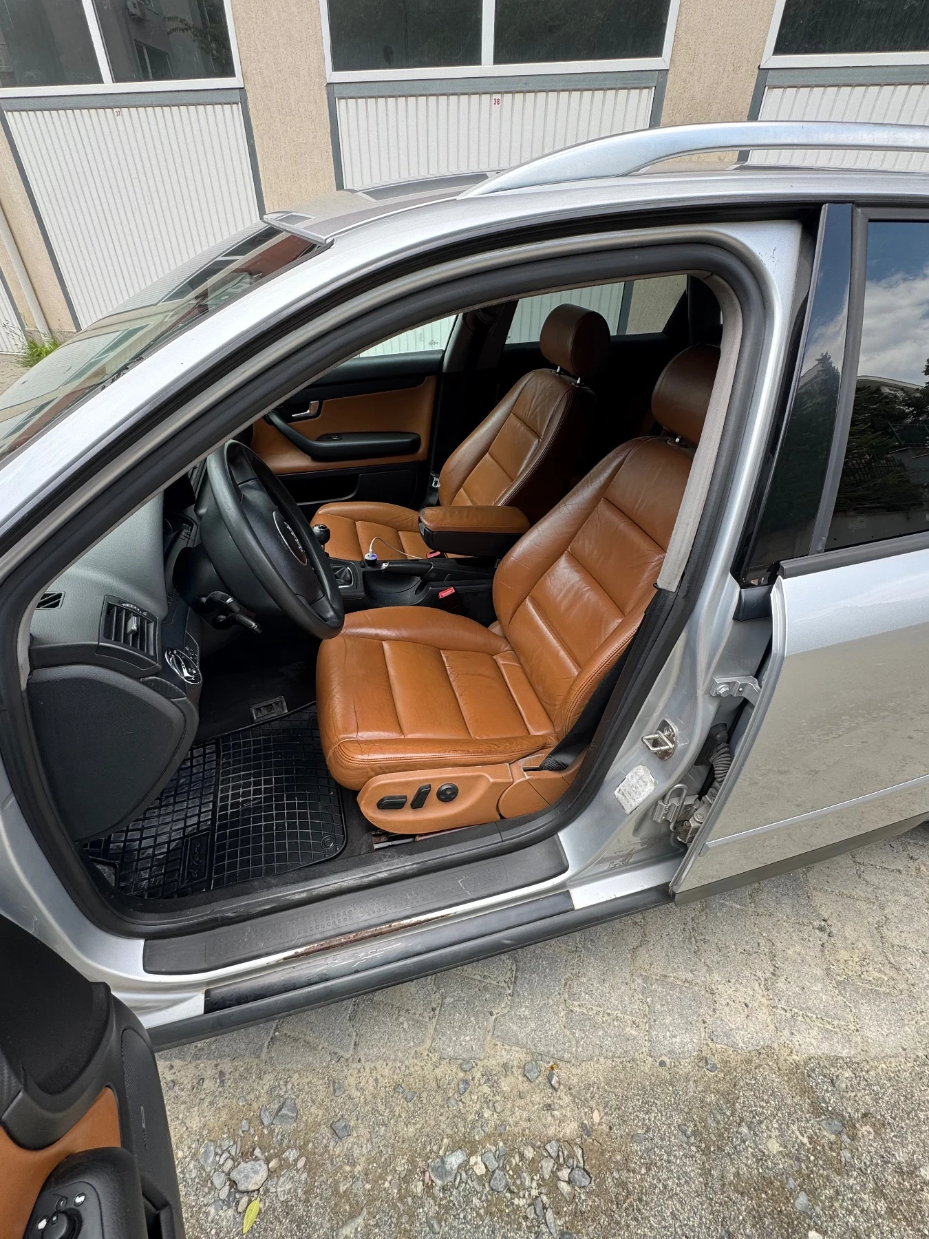 Audi A4  - изображение 5