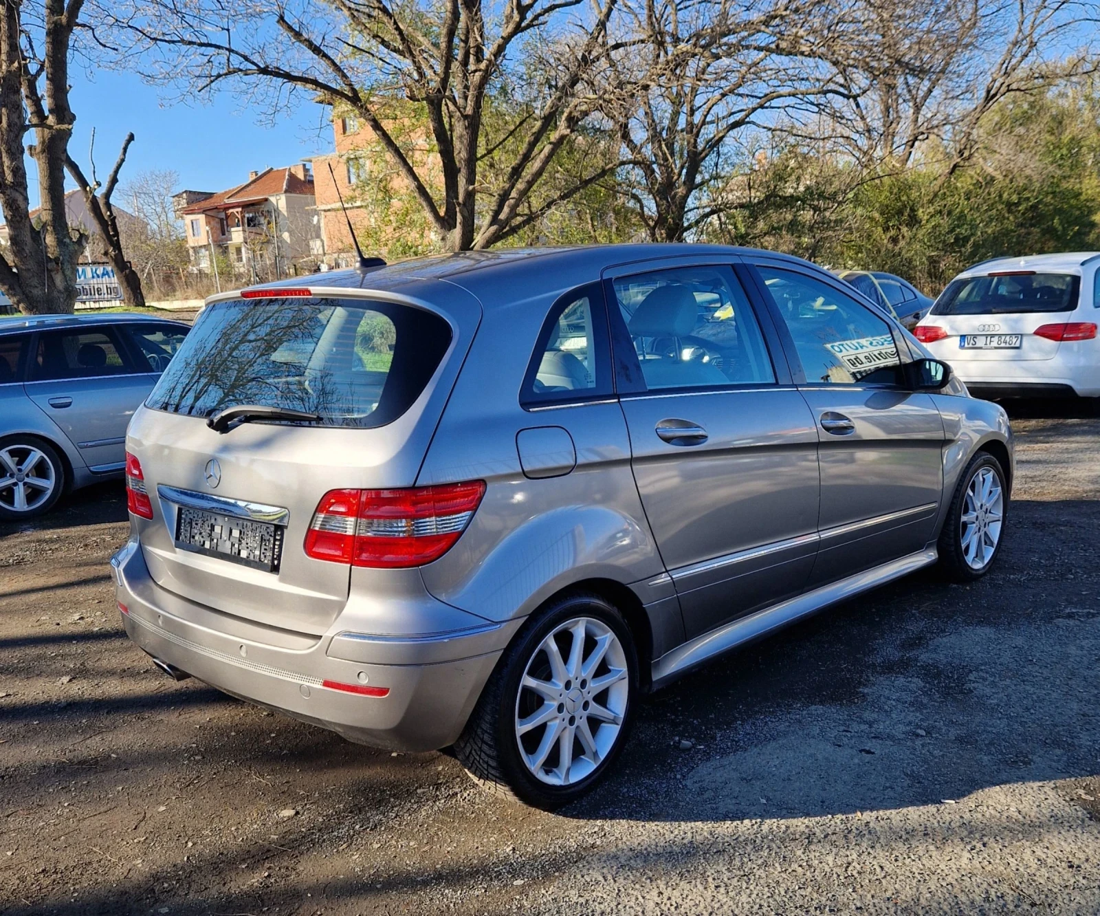 Mercedes-Benz B 180 Automatic  | Mobile.bg   6