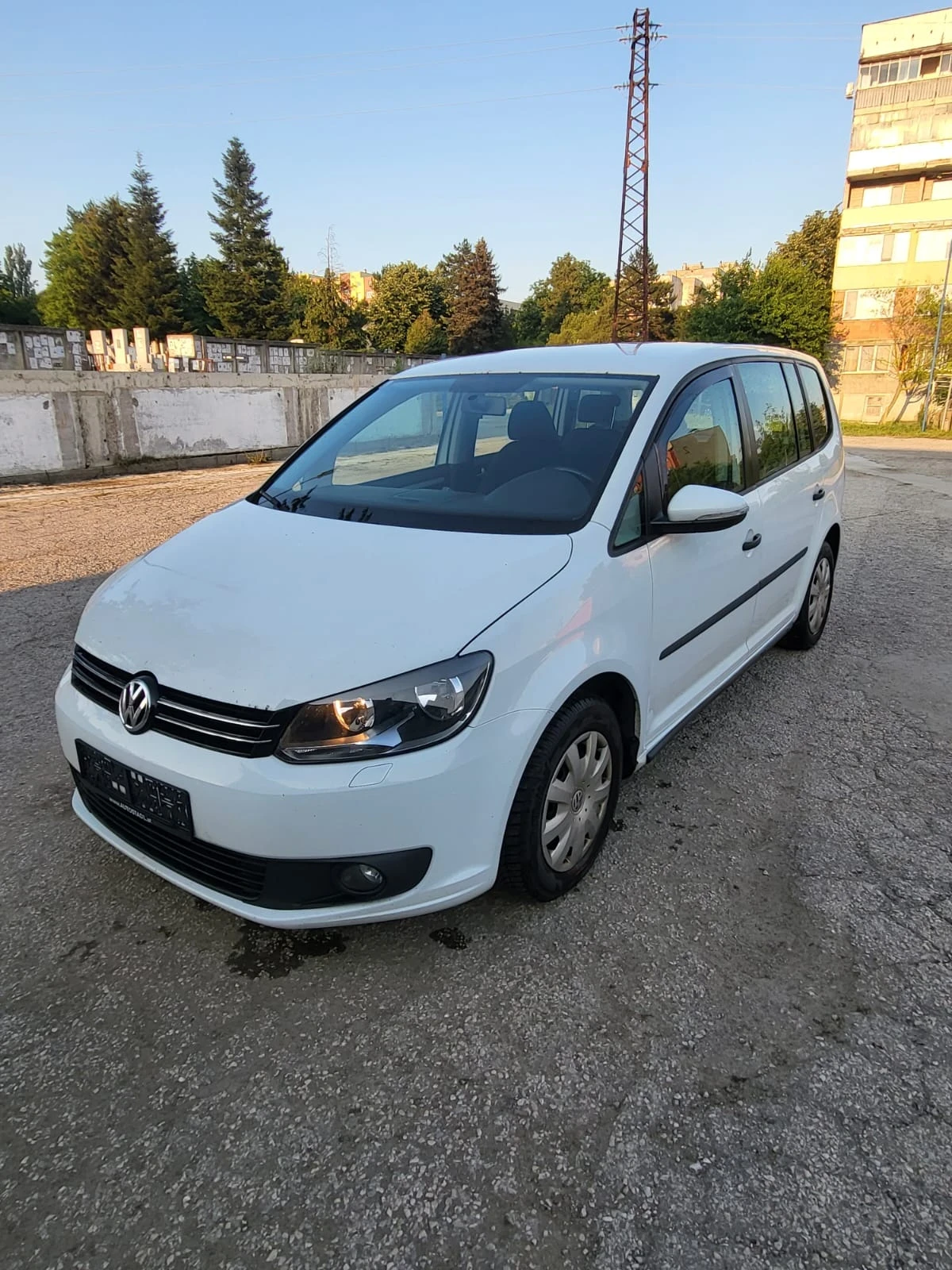 VW Touran 1.6tdi  - изображение 2