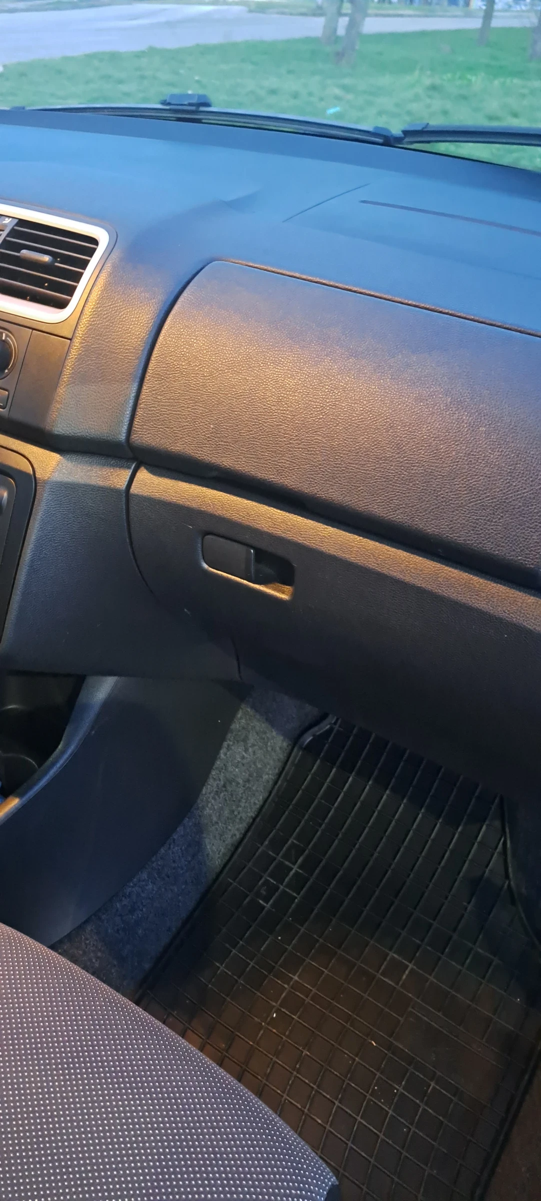 Skoda Fabia 1.4 | Mobile.bg � ����������� 12