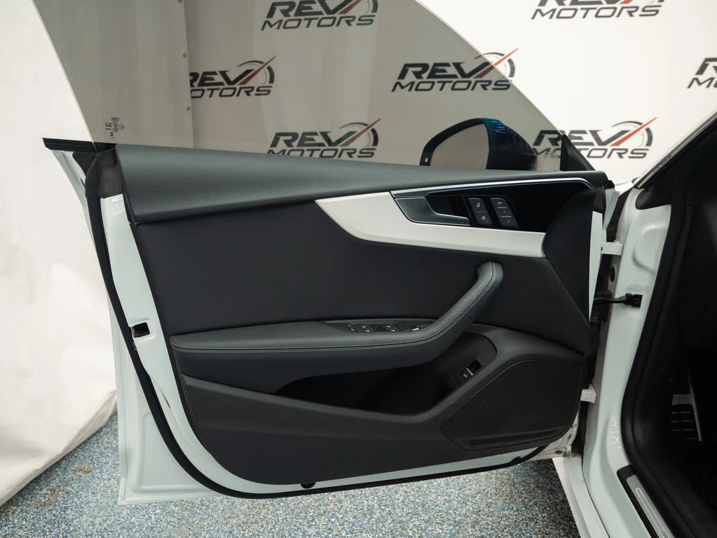 Audi A5 Sportback S Line AWD* АвтоКредит* (Цена до БГ) , снимка 13 - Автомобили и джипове - 53870154