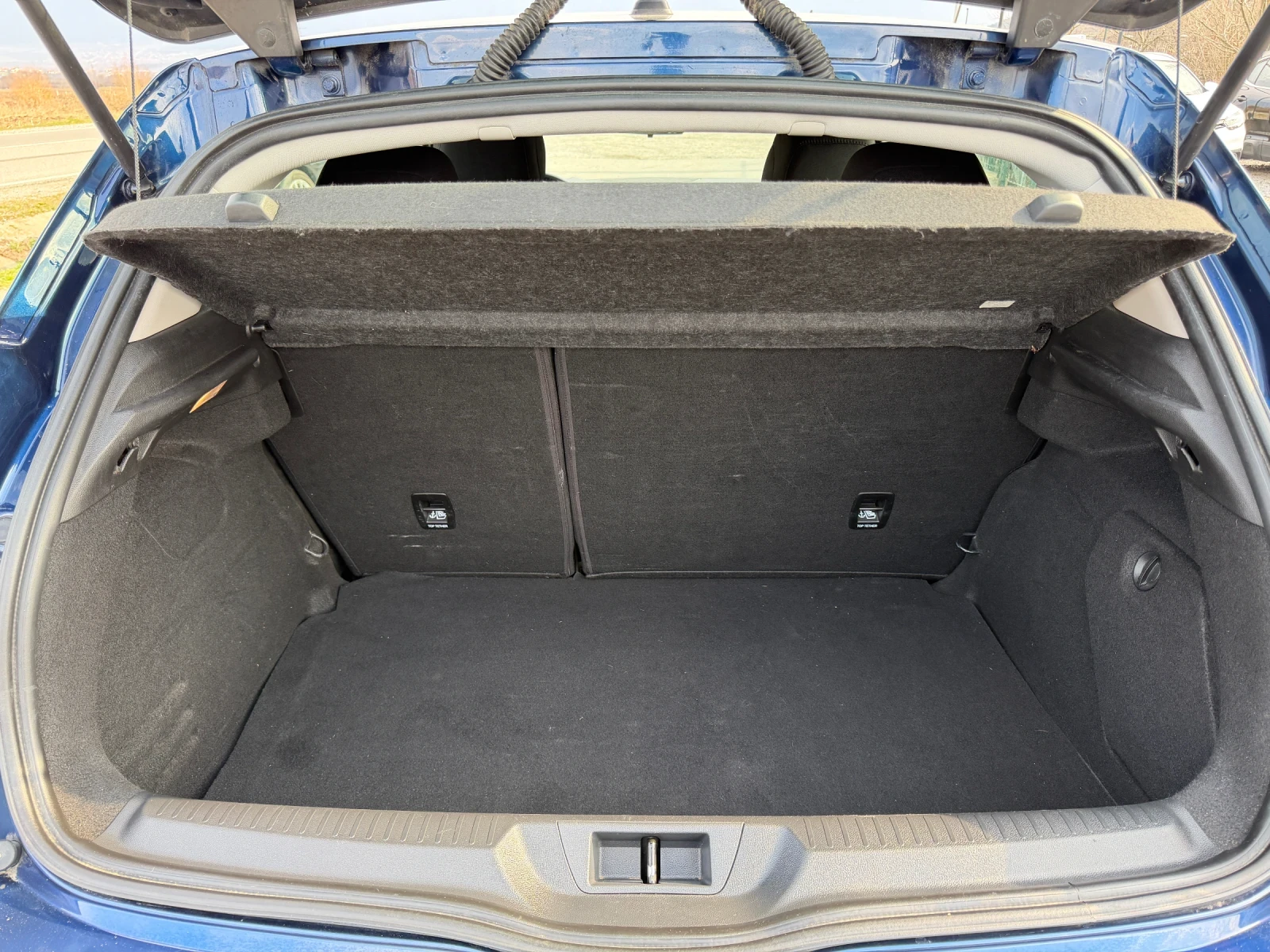 Renault Megane 1.5 DCI, снимка 6 - Автомобили и джипове - 53885600