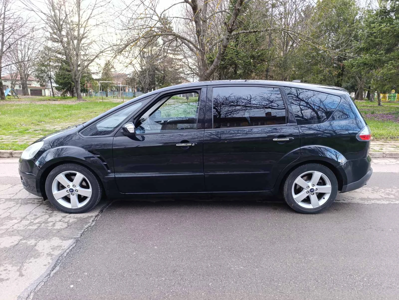 Ford S-Max Нов внос от Германия , снимка 8 - Автомобили и джипове - 54091806