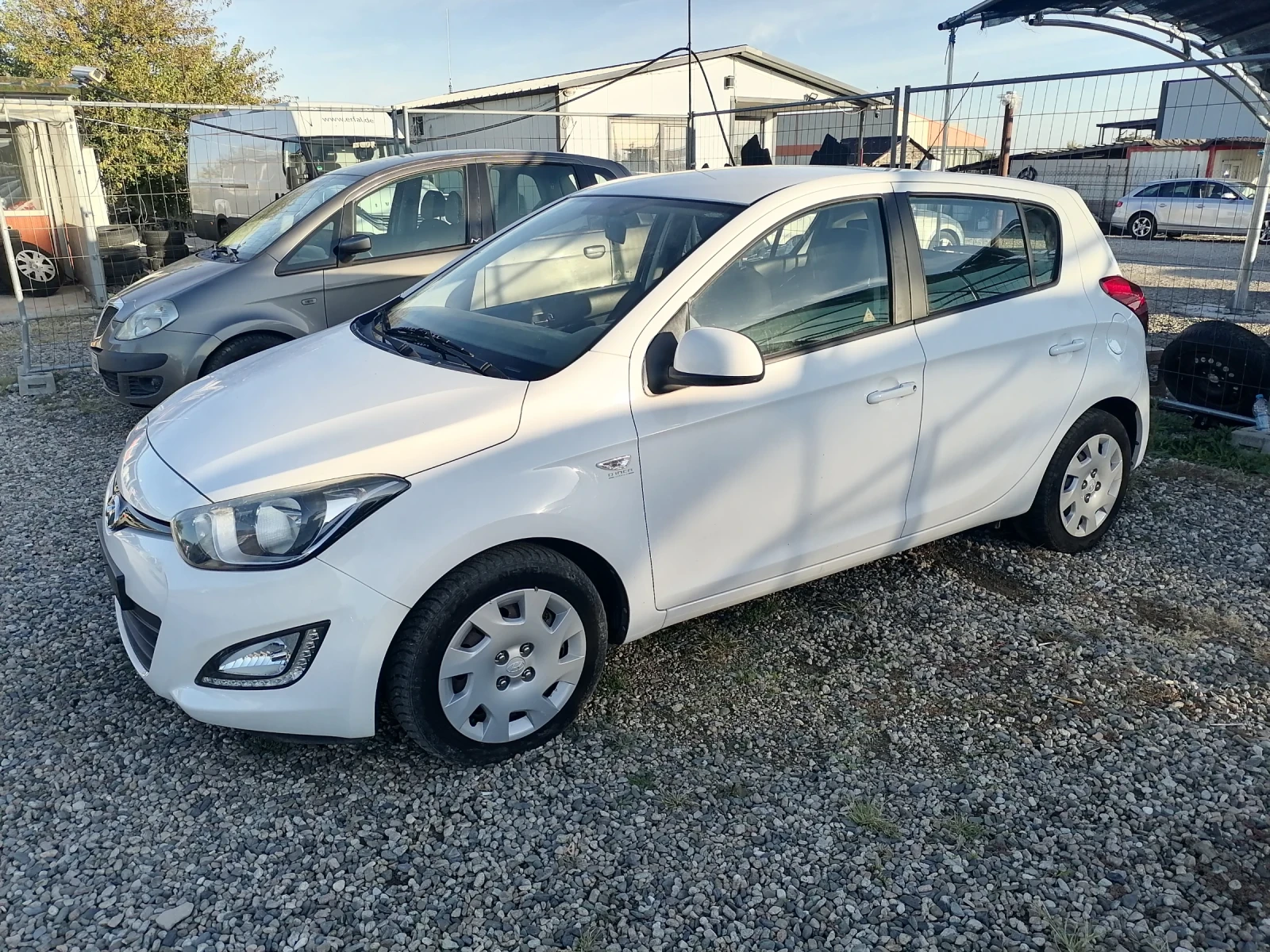 Hyundai I20 АГУ, снимка 5 - Автомобили и джипове - 54161461