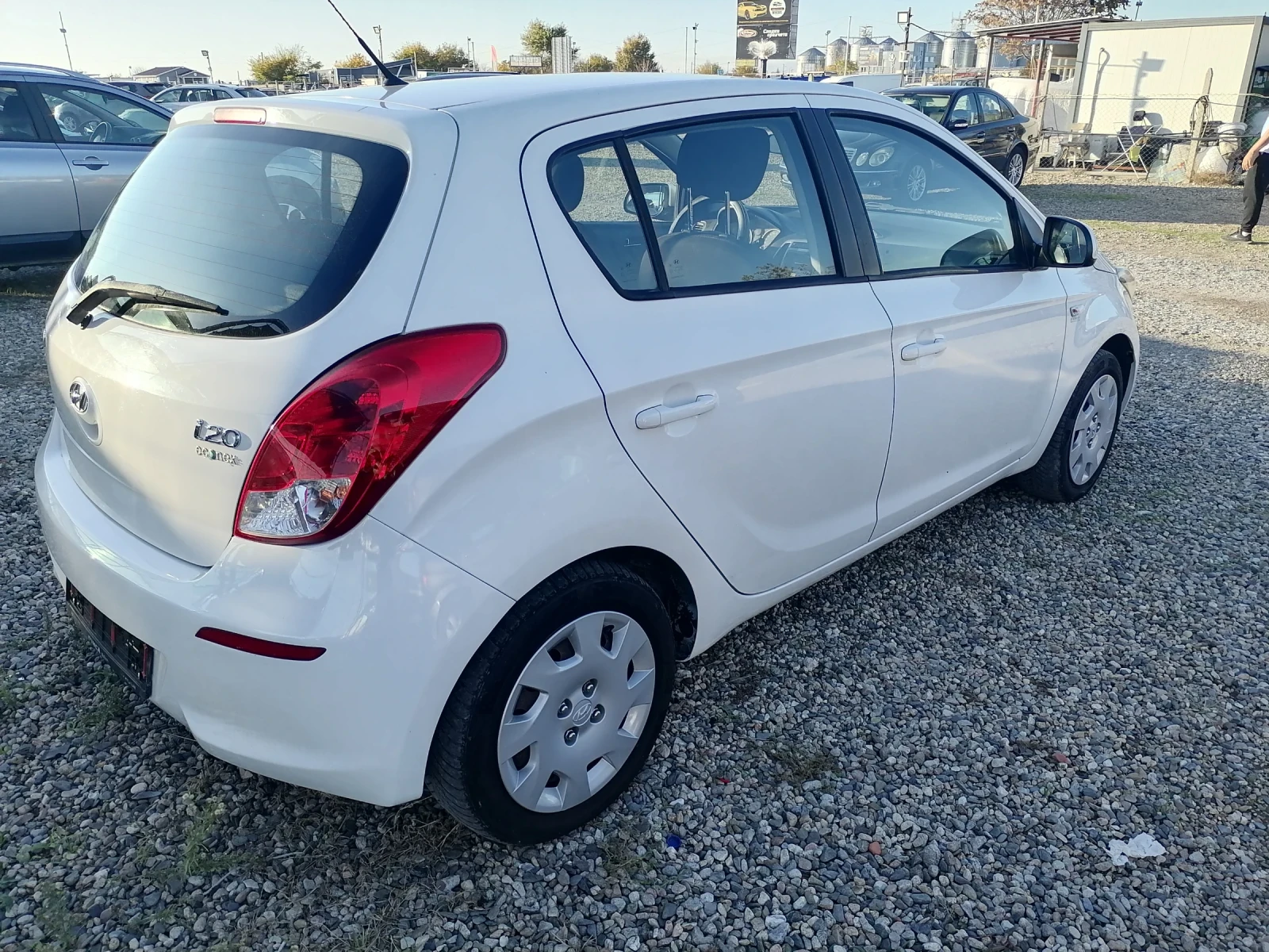 Hyundai I20 АГУ, снимка 11 - Автомобили и джипове - 54161461