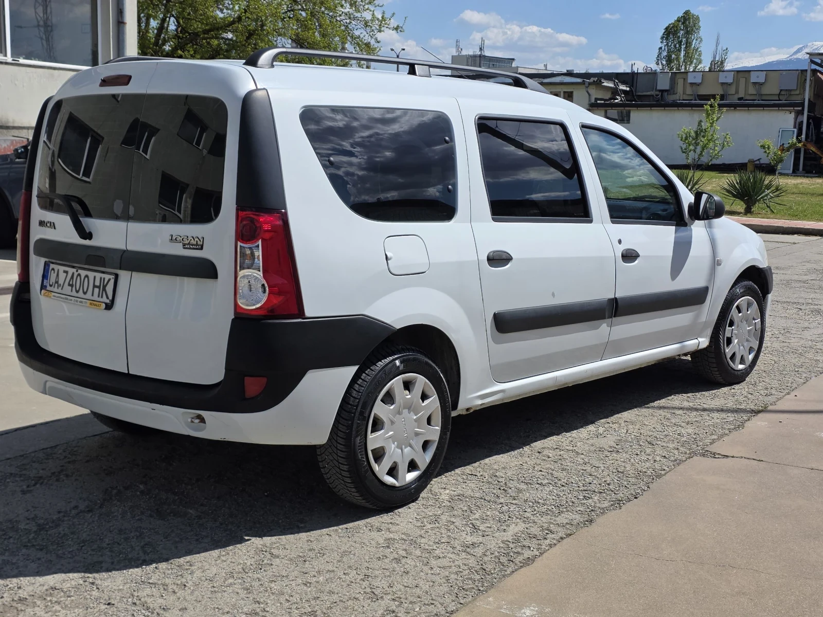 Dacia Logan MCV N1 6+ 1, снимка 3 - Автомобили и джипове - 54427469