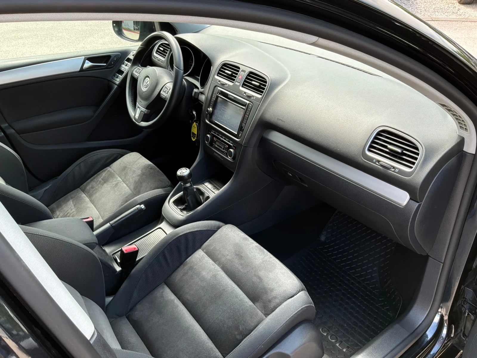 VW Golf 2.0TDI 140�.� 4MOTION 6��. NAVI  | Mobile.bg � ����������� 16